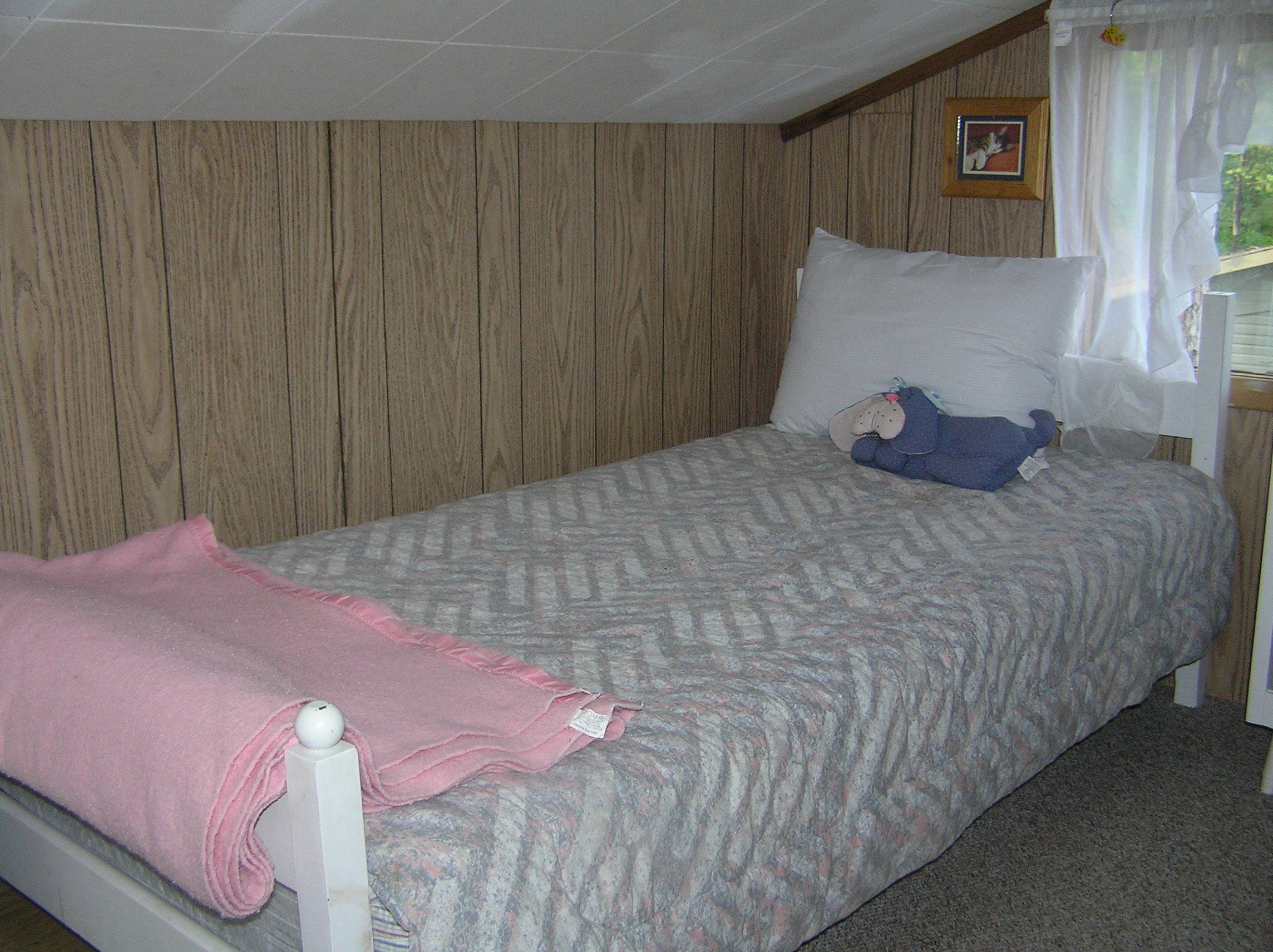 childsbedroom.jpg
